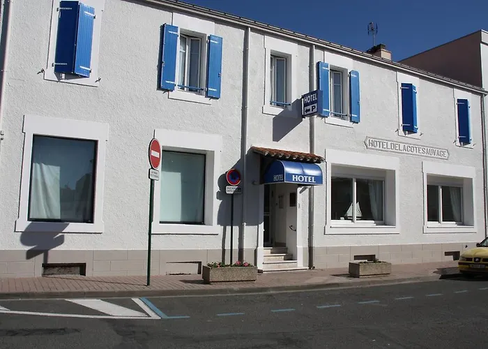 Hotel La Cote Sauvage 2*