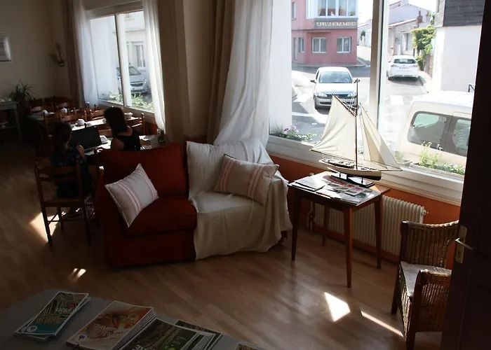 La Cote Sauvage 2* لي سابلِ دولونْ