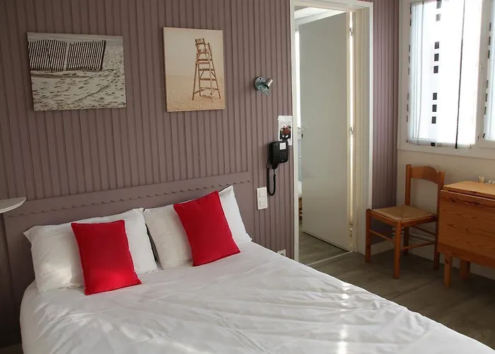 La Côte Sauvage Hotel 2*